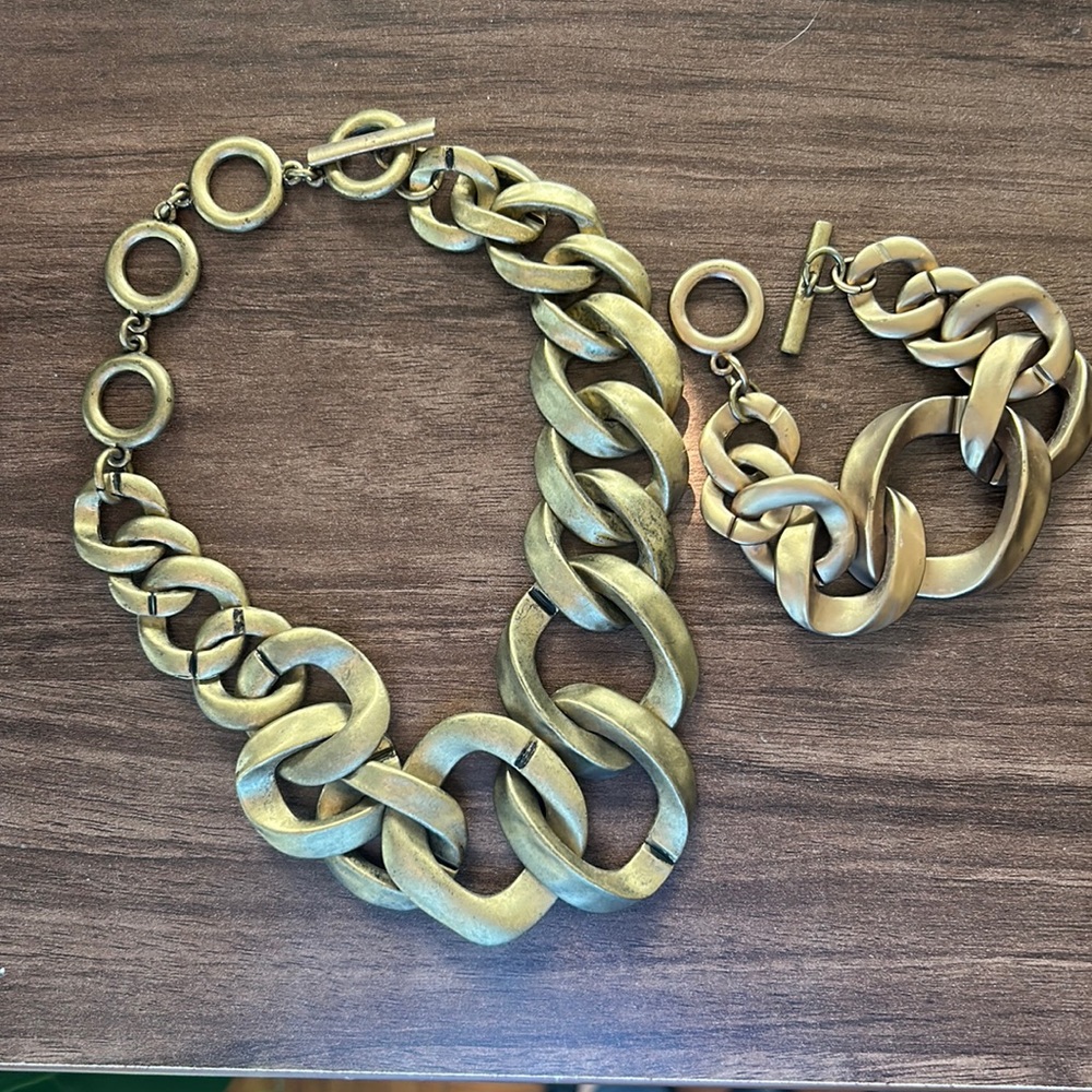 ZARA Statement necklace and bracelet set